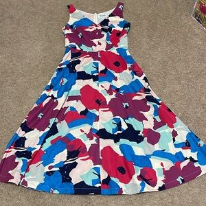 NWOT Emily and Fin Dress Size Medium (UK12).
